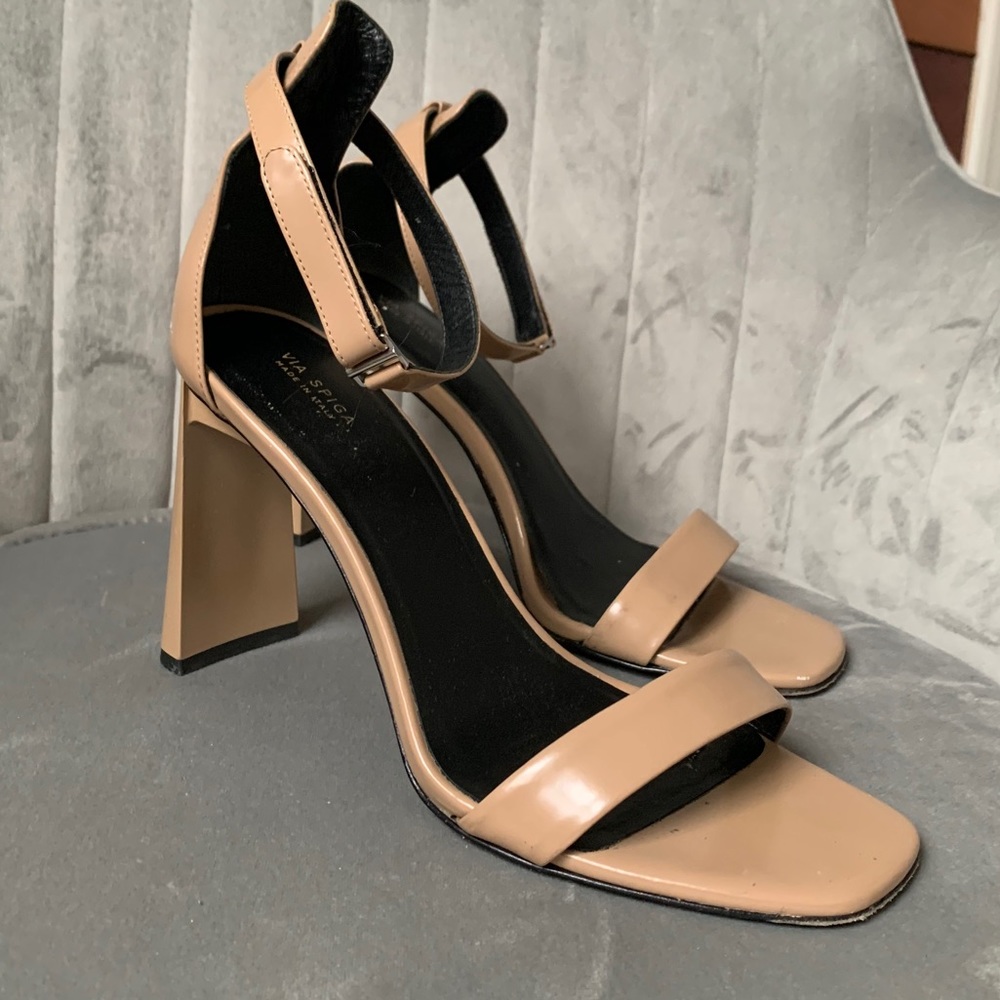 Via Spiga High Heels